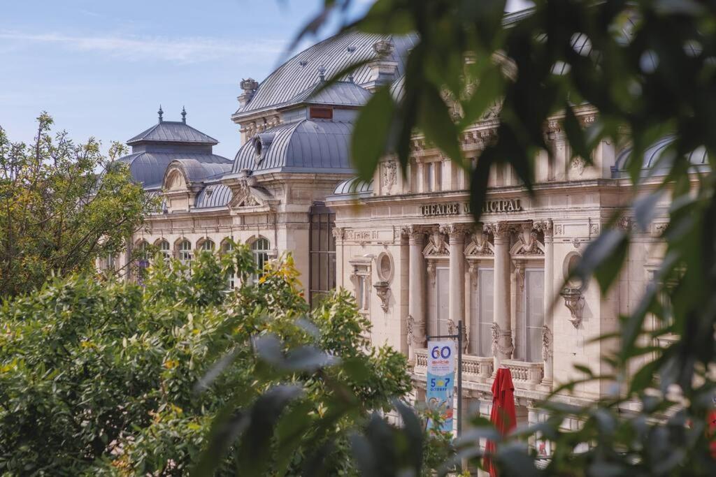 Ferienwohnung L'Appart De La Comedie-Centre Bourg-en-Bresse Exterior foto