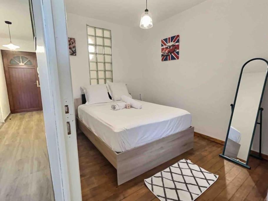 Ferienwohnung L'Appart De La Comedie-Centre Bourg-en-Bresse Exterior foto