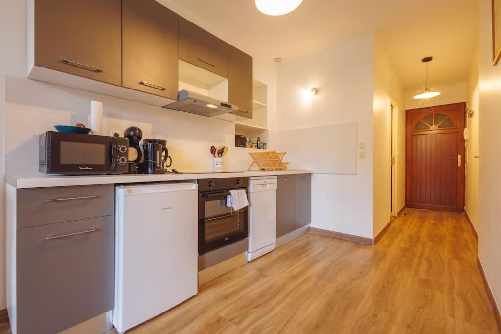 Ferienwohnung L'Appart De La Comedie-Centre Bourg-en-Bresse Exterior foto